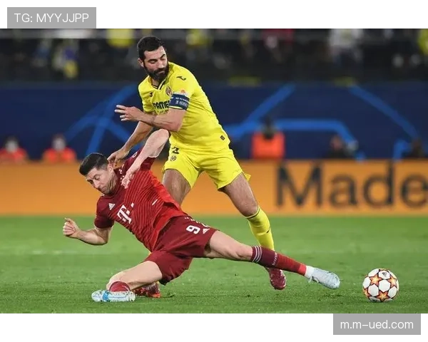 传控体系在欧冠赛场遭遇强硬逼抢时裁判保护程度